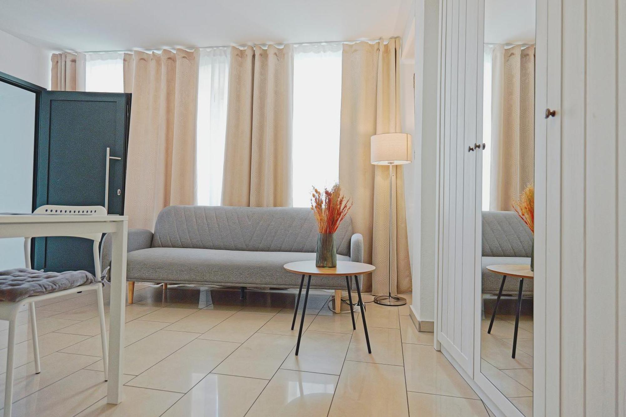 Smart-apartment In Apartment